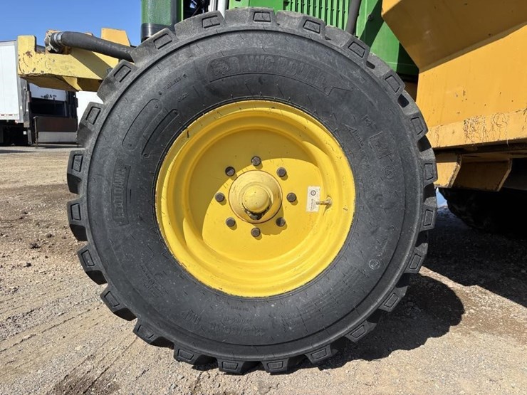 john-deere-6410-image-28