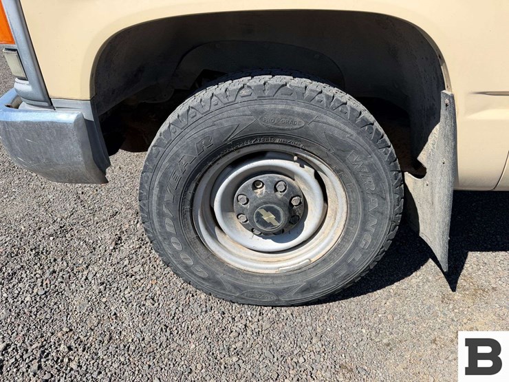 1994-chevrolet-gmt400-image-10