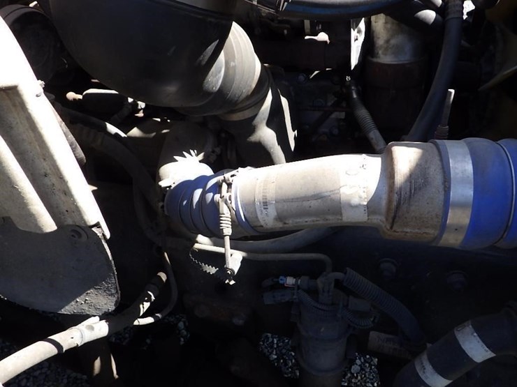 2005-utility-combo-image-27