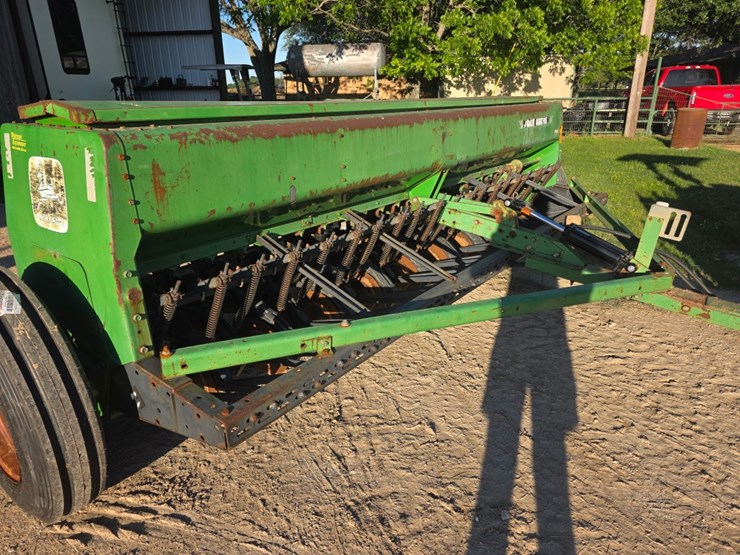 john-deere-450-image-2