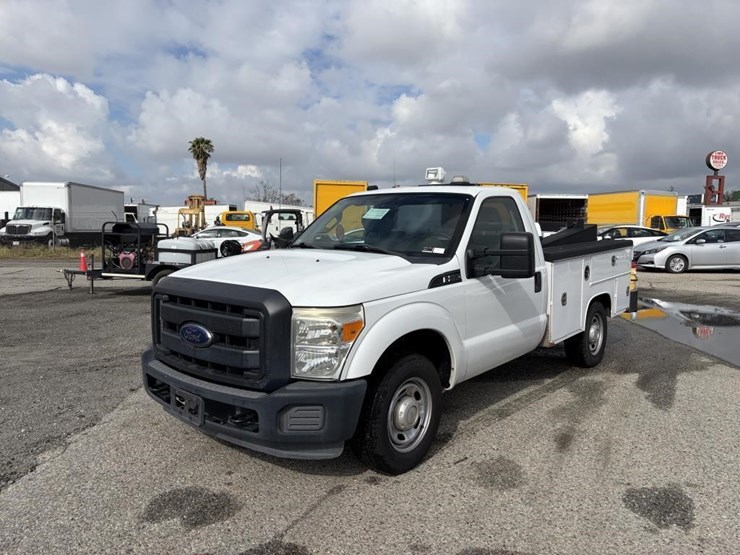 2013-ford-f250-image-1