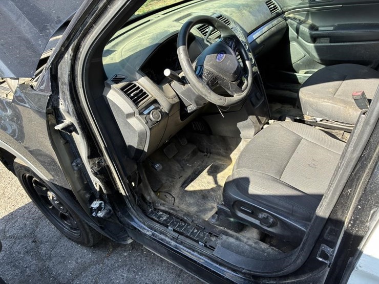 2017-ford-explorer-police-interceptor-image-12