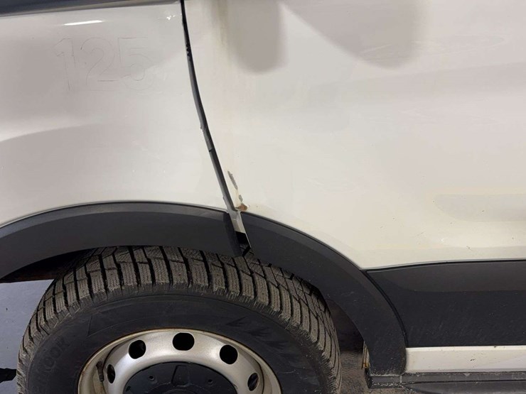 2019-ford-transit-image-22