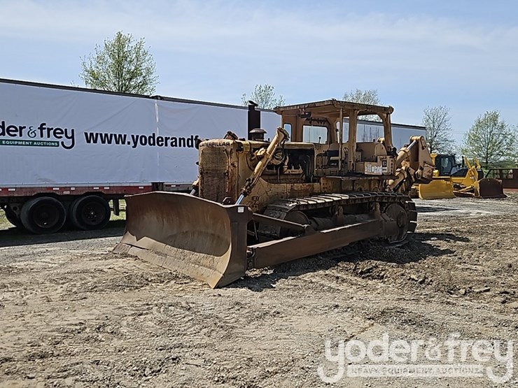 caterpillar-d8h-image-2