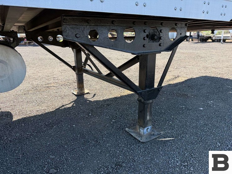 2012-wabash-refrigerated-van-trailer-image-37