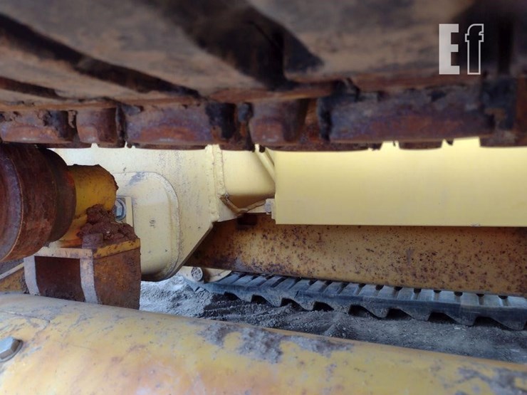2012-komatsu-d21p-8e0-image-31