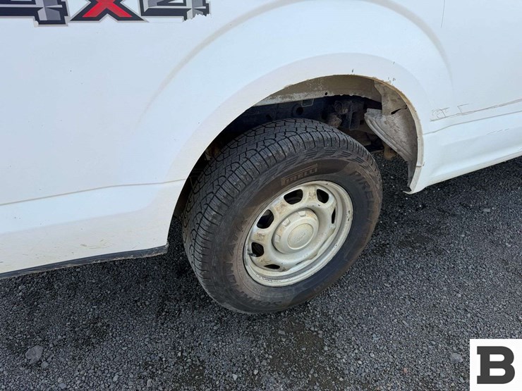 2016-ford-f150-image-21