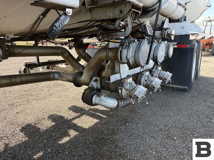 1990-beall-tanker-image-36