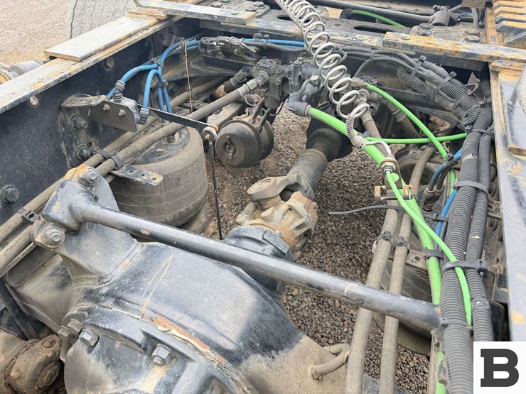 2018-freightliner-cascadia-125-image-21