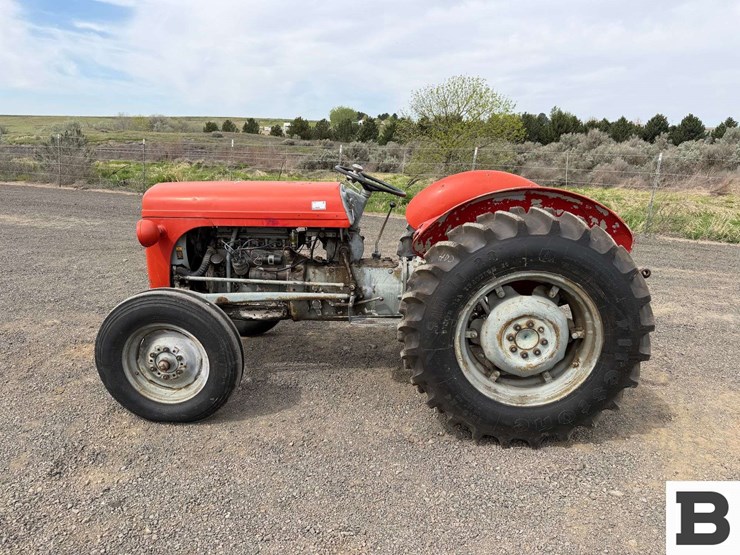 1952-ferguson-to30-image-2