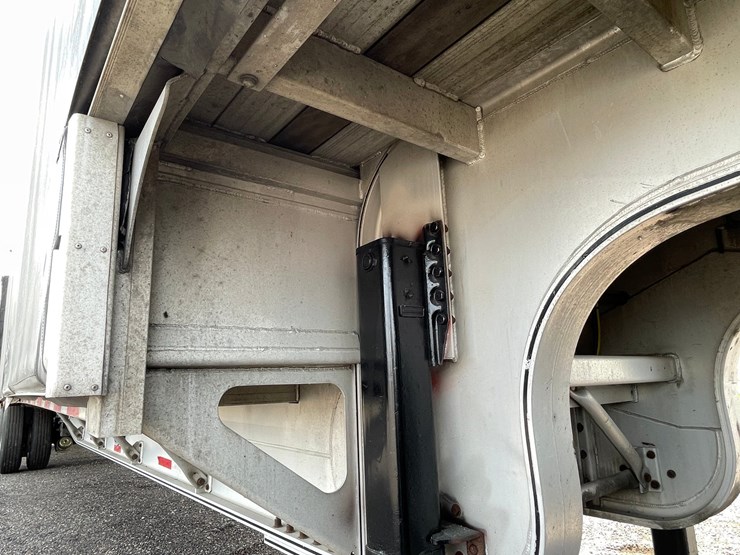 #10354-•-2016-mac-48'-aluminum-step-deck-semi-trailer-with-quick-draw-kit-(has-title)-image-79