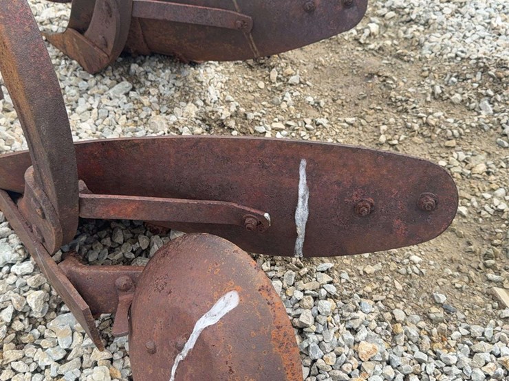 dearborn-10-1-image-7