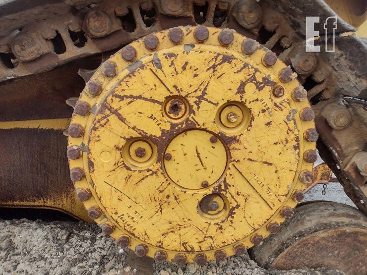 caterpillar-d6h-xl-image-18