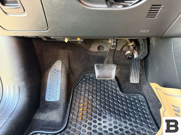 2014-jeep-cherokee-image-22