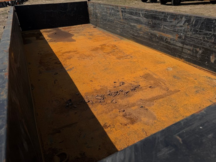 #561-•-#560-•-tuffdump-dump-trailer,-7’x16’-image-14