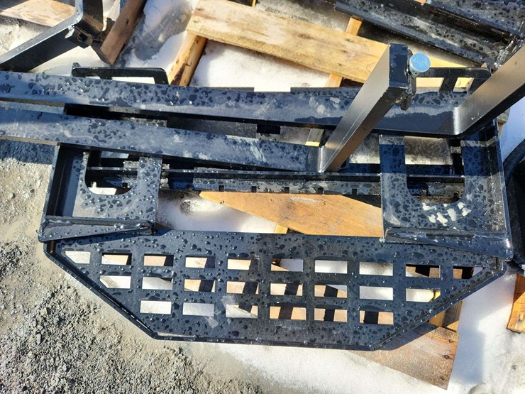 future-ft-dhc-skid-steer-forks-image-2