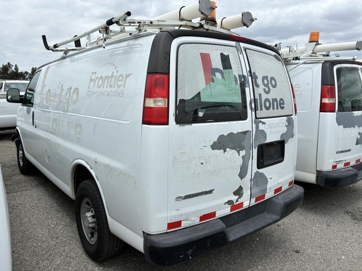 2007-chevrolet-express-2500-image-4