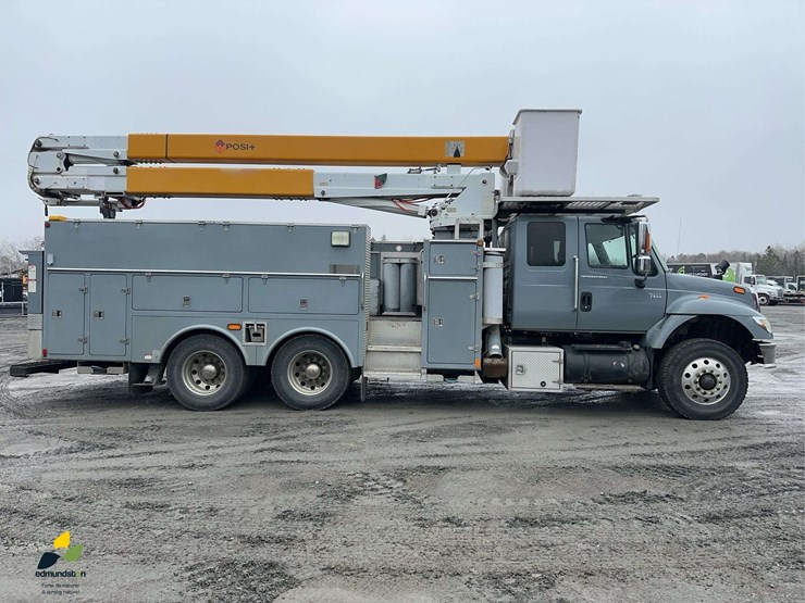 2006-international-7400-image-4