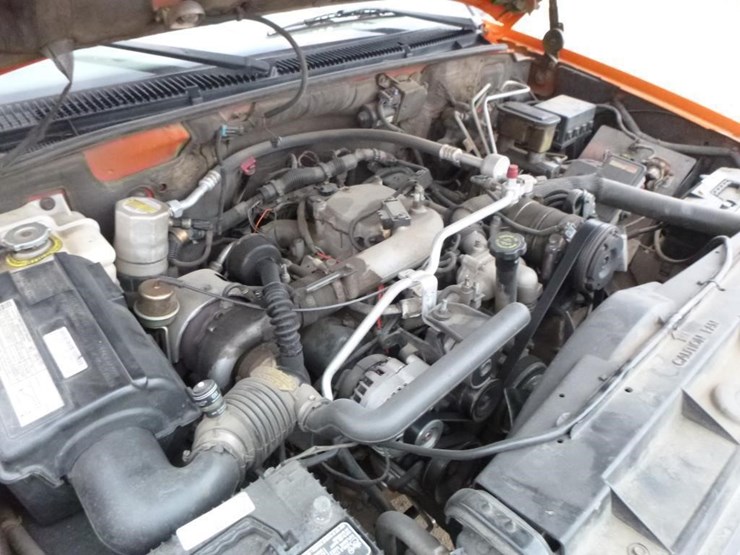 2000-chevrolet-2500-image-20