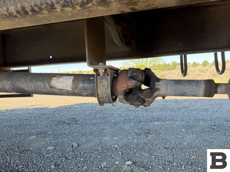 2009-freightliner-m2-box-van-truck-image-20