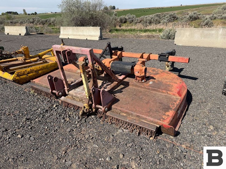 bush-hog-3108-image-1