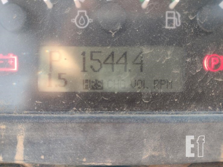 2005-deere-700h-xlt-image-6