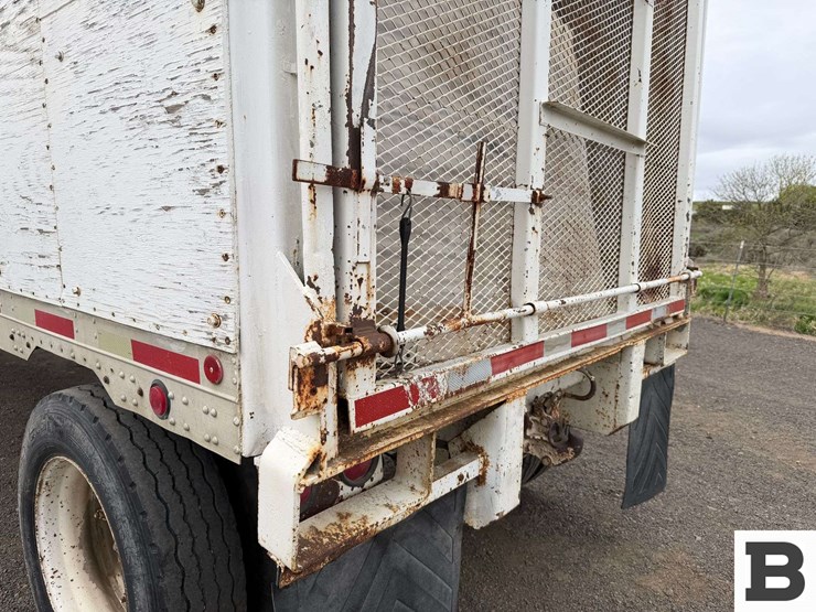 1984-fruehauf-open-top-image-16