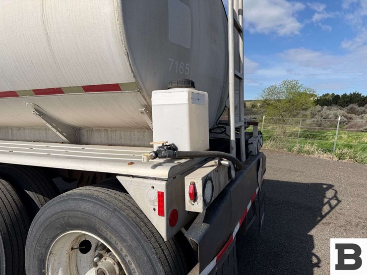 1981-heil-tank-image-23