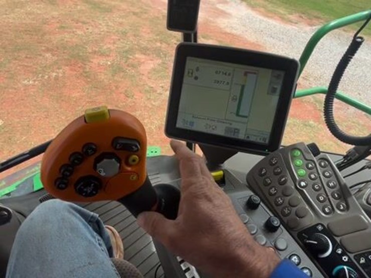 2012-john-deere-s680-image-2