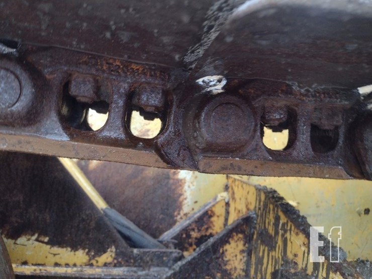 2013-deere-450j-image-25