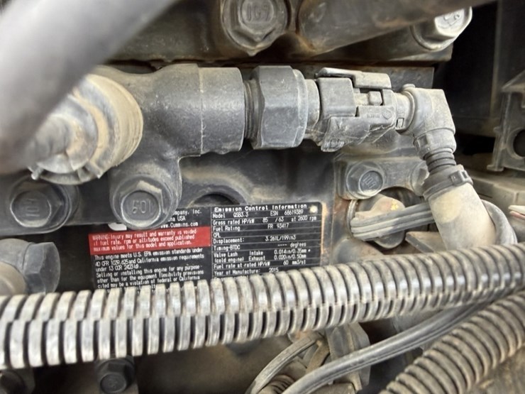 2015-sky-trak-6042-image-19