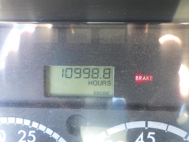 2005-utility-combo-image-46