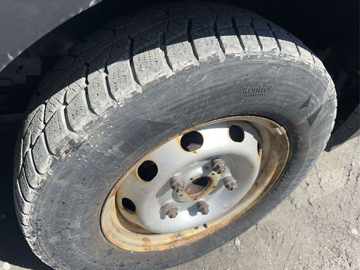 2020-ford-transit-image-12