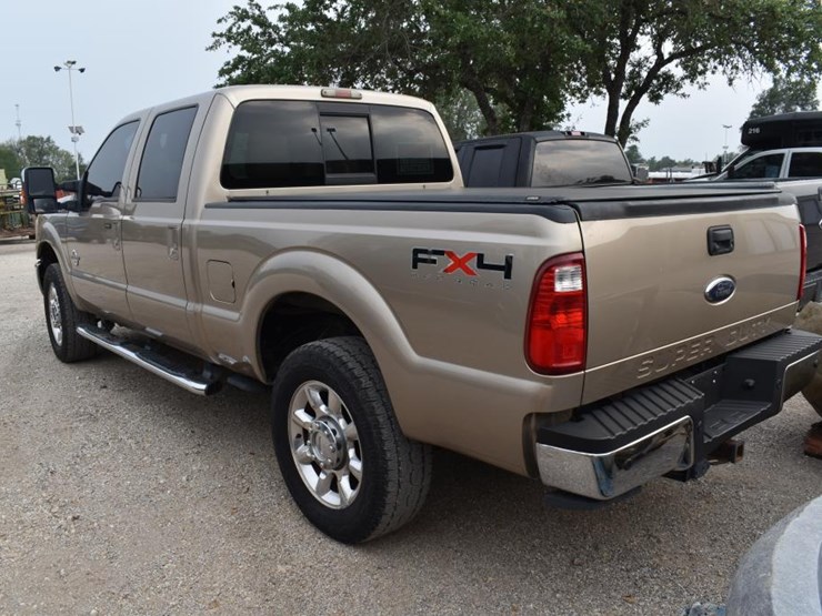 2011-ford-f250-image-3