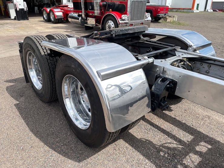 1970-peterbilt-358-image-64