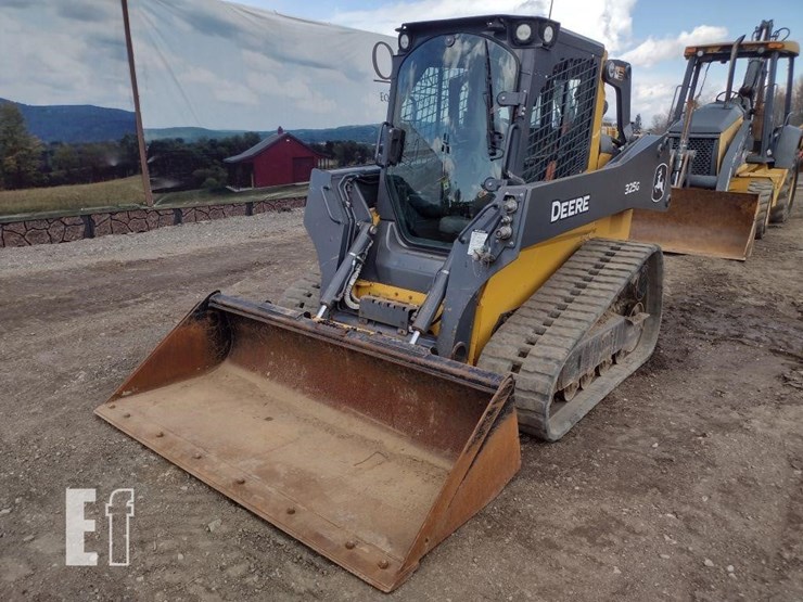 2023-deere-325g-image-32