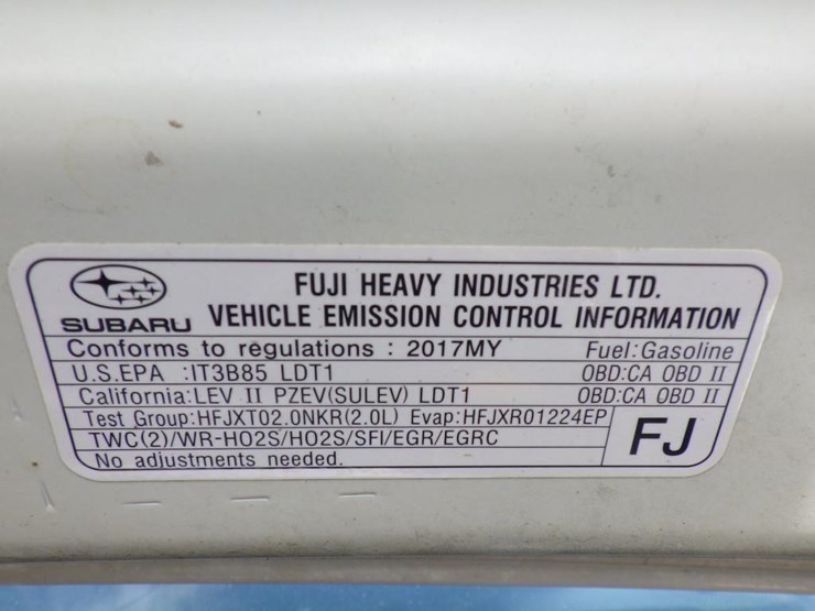 2017-subaru-crosstrek-image-12