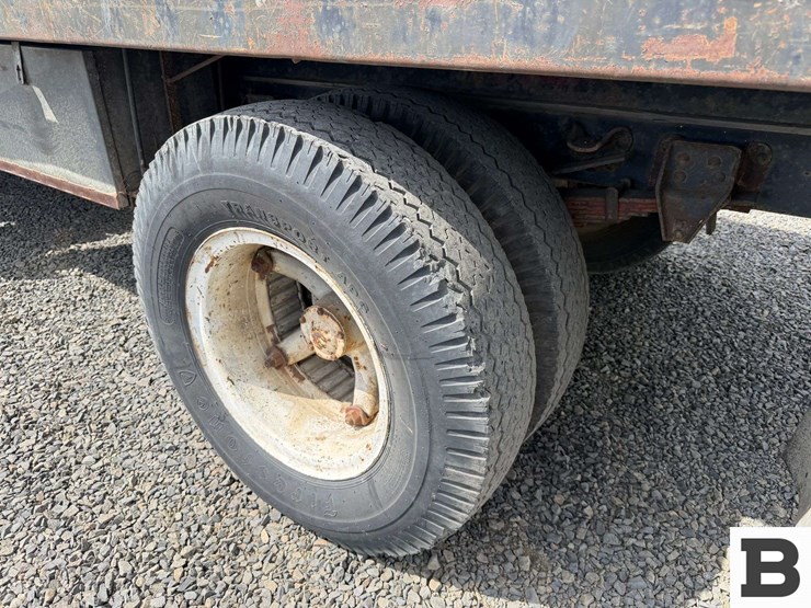 1975-chevrolet-c65-image-24