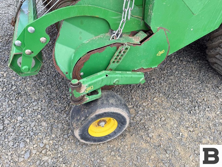2015-john-deere-l340-image-19
