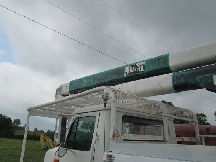 1990-international-4900-image-16