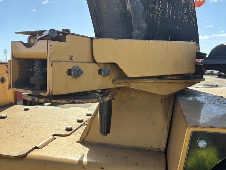 2009-vermeer-bc1000xl-image-16