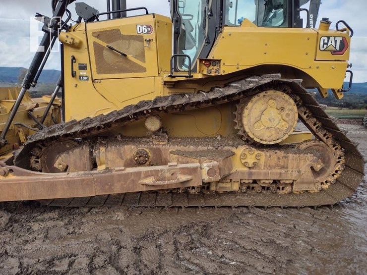 caterpillar-d6-image-18