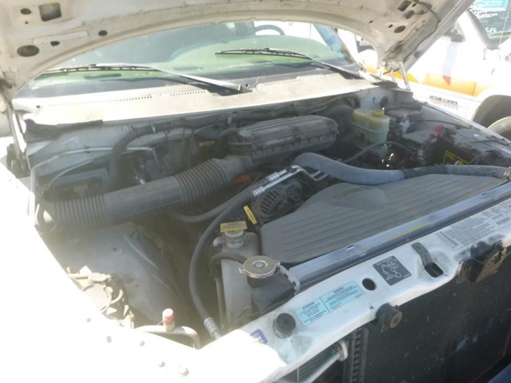 2001-dodge-ram-2500-image-8