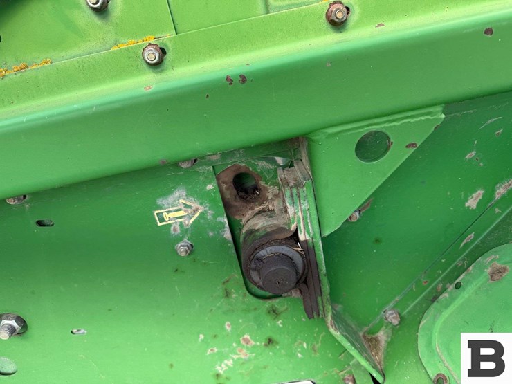 john-deere-820-image-14