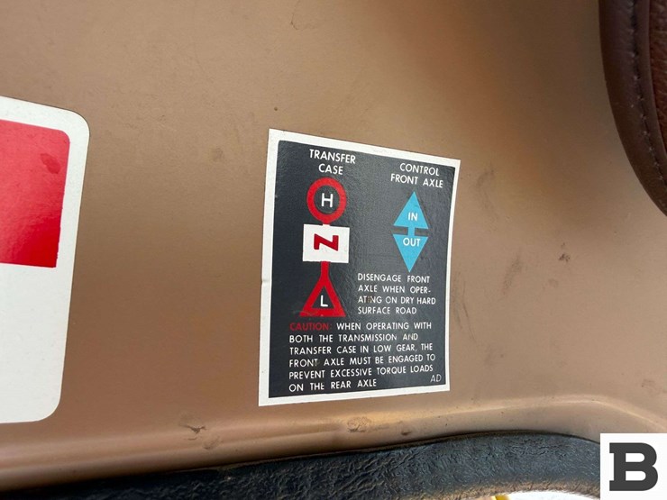 1985-international-1854-flatbed-truck-image-54