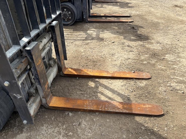 2020-caterpillar-2c6000-image-10