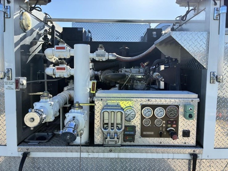 2001-ford-f550-image-10