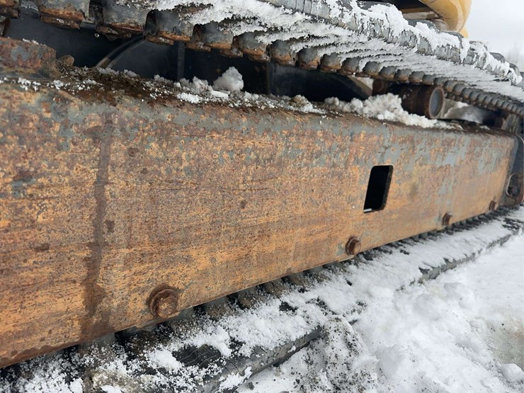 2019-deere-35g-image-12