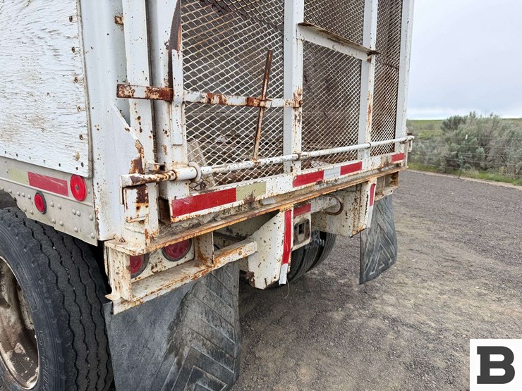 1984-fruehauf-open-top-image-19