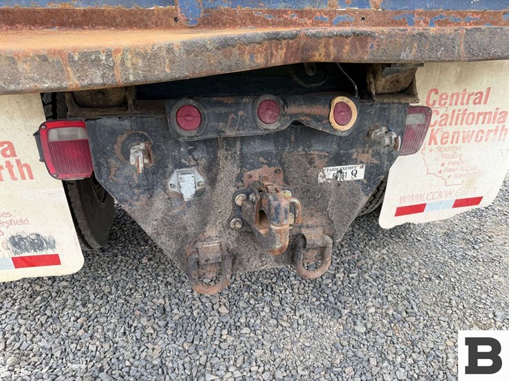 1996-ford-la9000-image-19